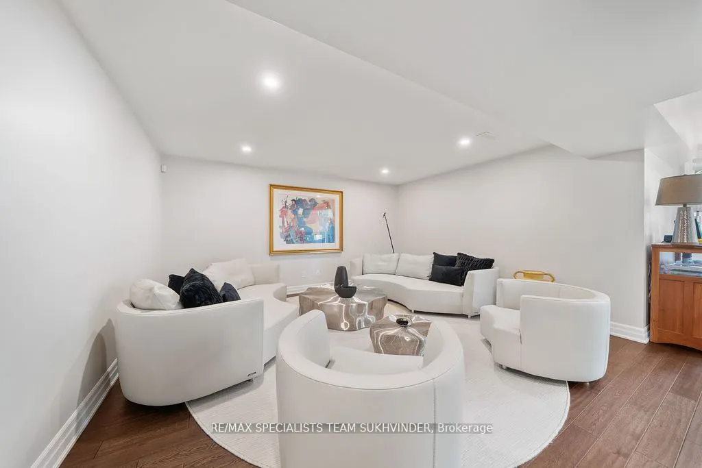 37 Doctor Reynar Road
