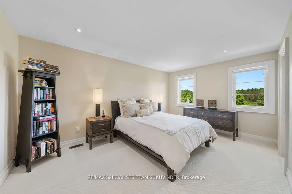 37 Doctor Reynar Road