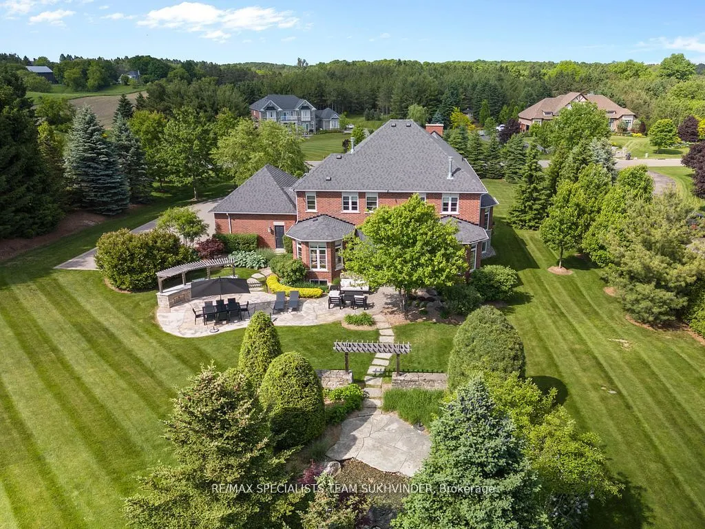 37 Doctor Reynar Road