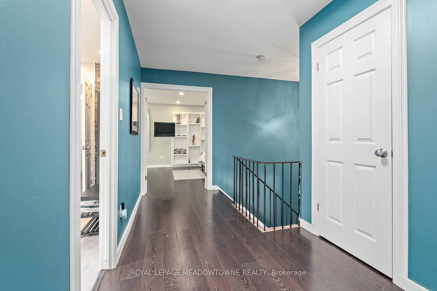 6963 Pamplona Mews