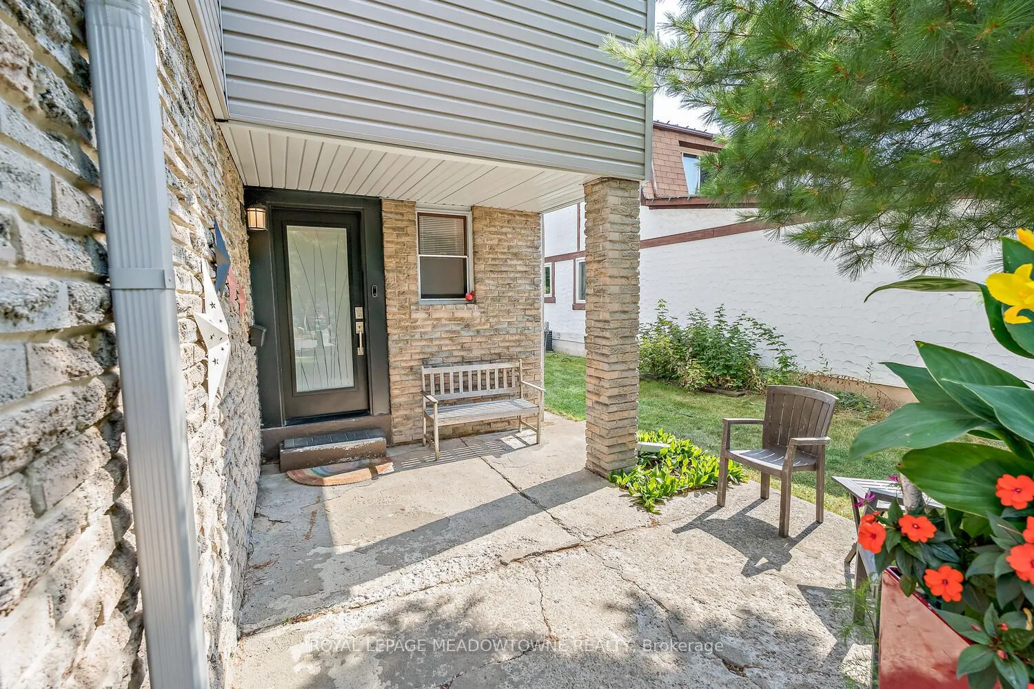6963 Pamplona Mews