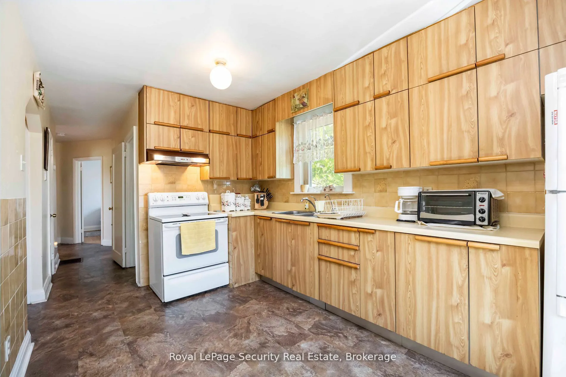 405 Rustic Road