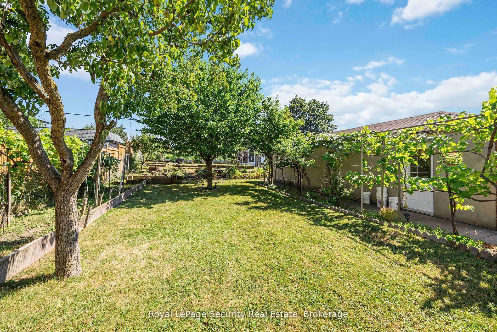 405 Rustic Road