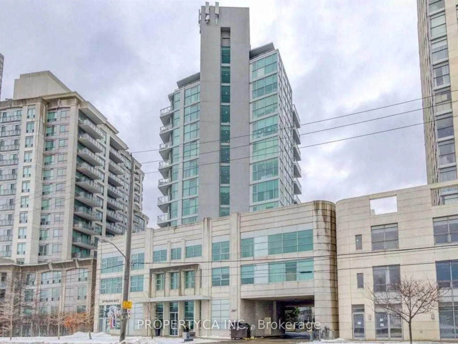 2067 Lakeshore Boulevard W, #506