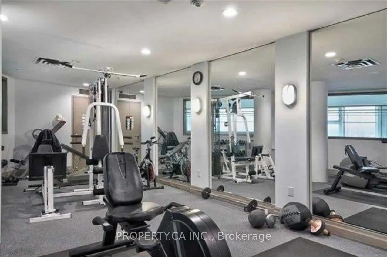 2067 Lakeshore Boulevard W, #506