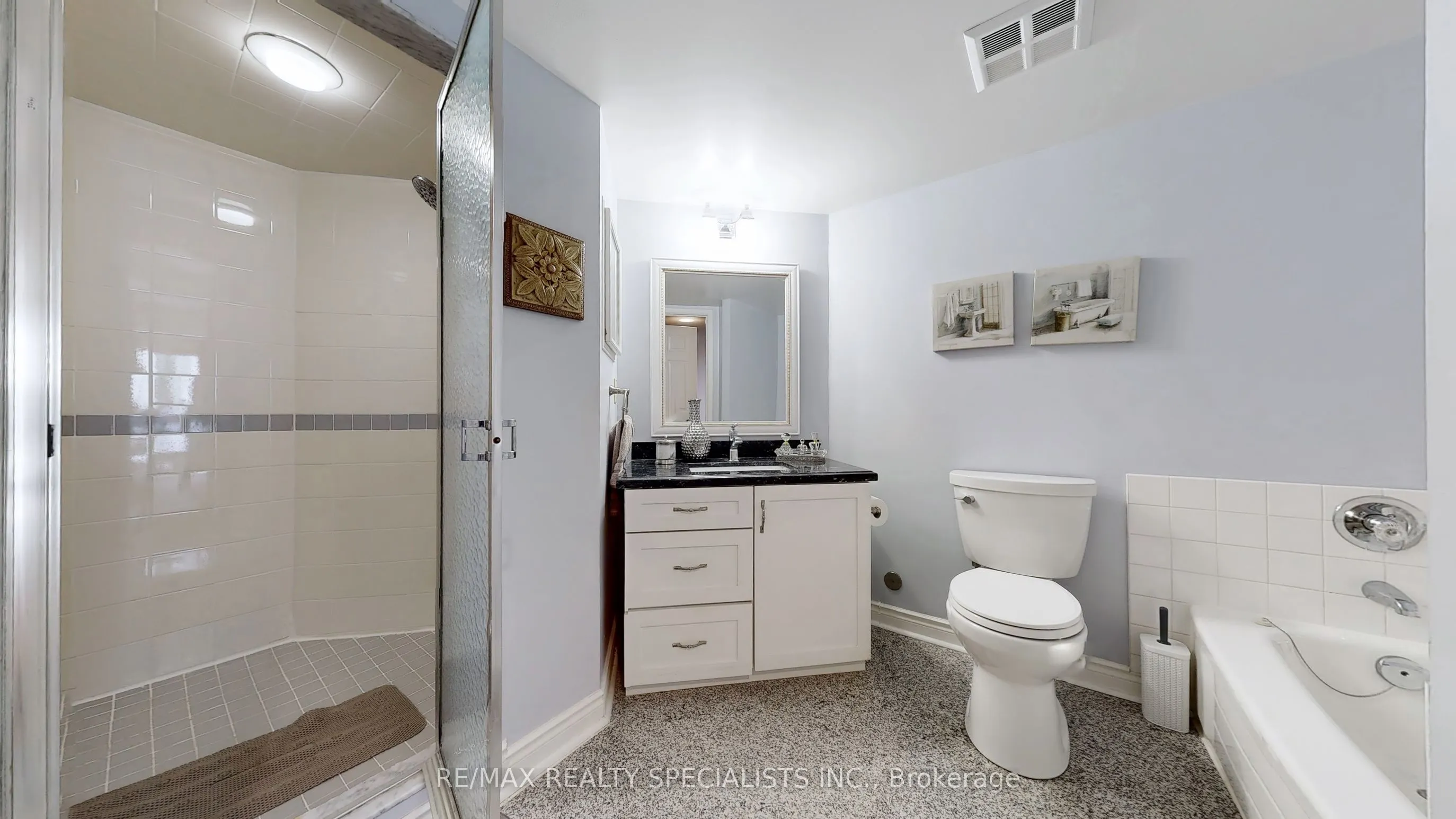 45 Kingsbridge Garden Circle, #2008
