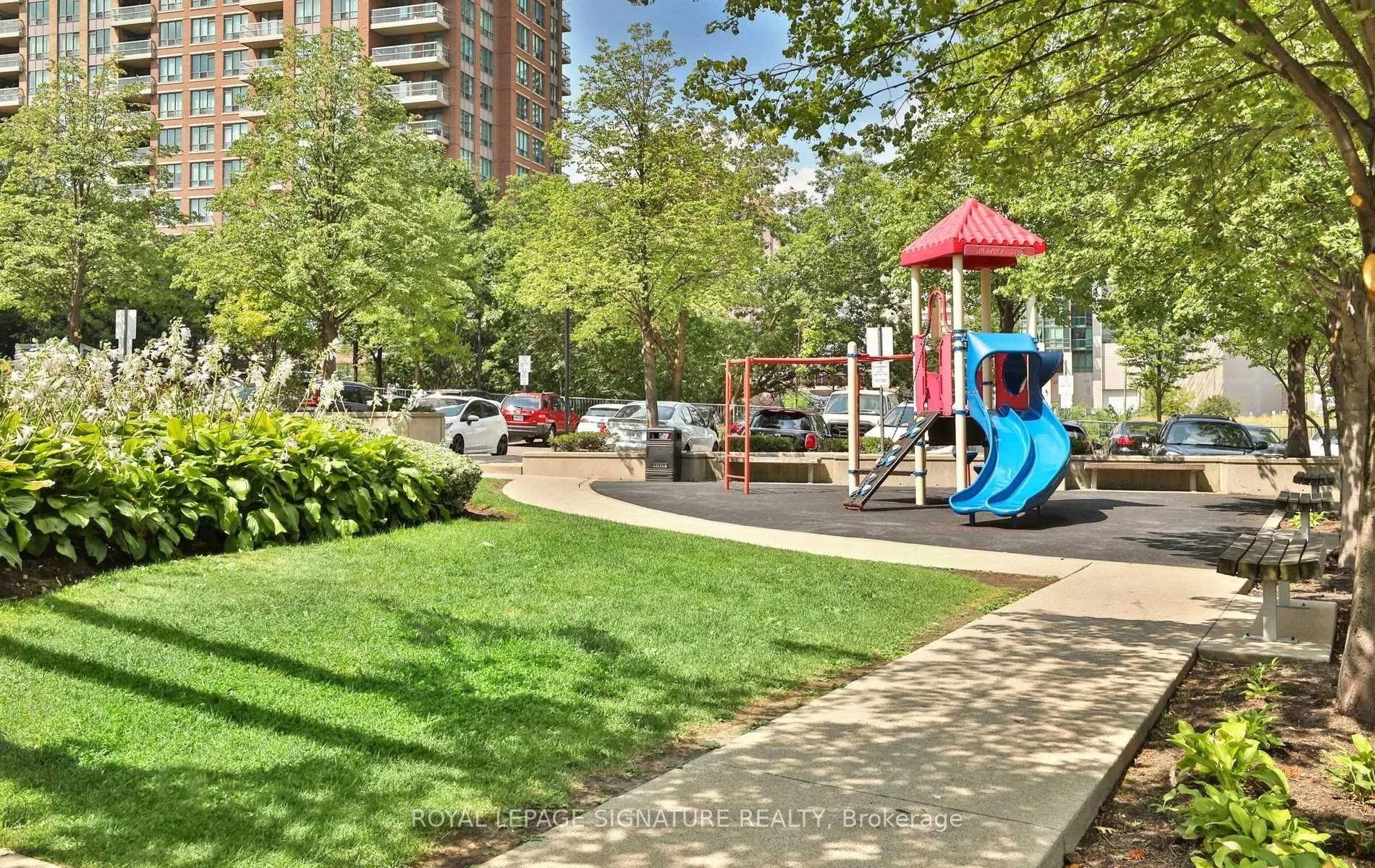 1 Elm Drive W, #1605