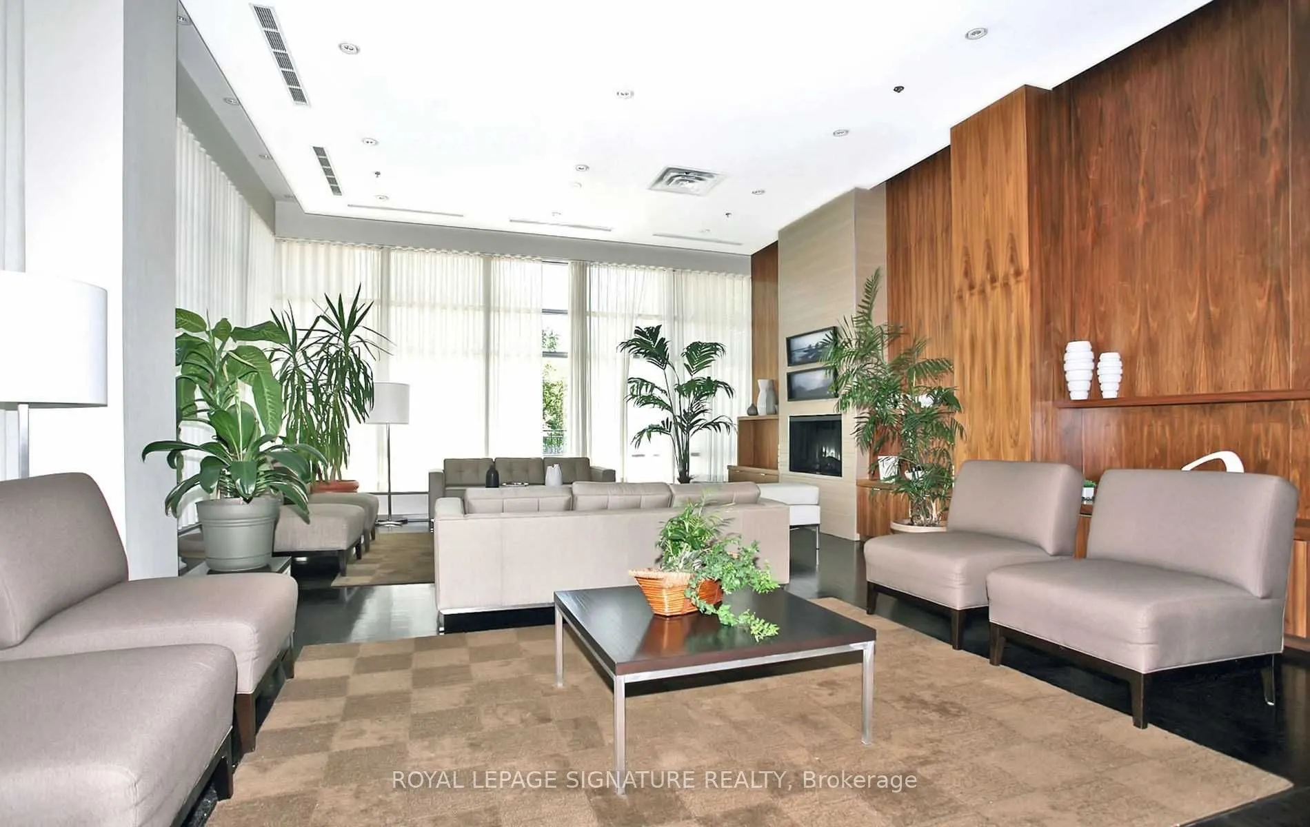 1 Elm Drive W, #1605