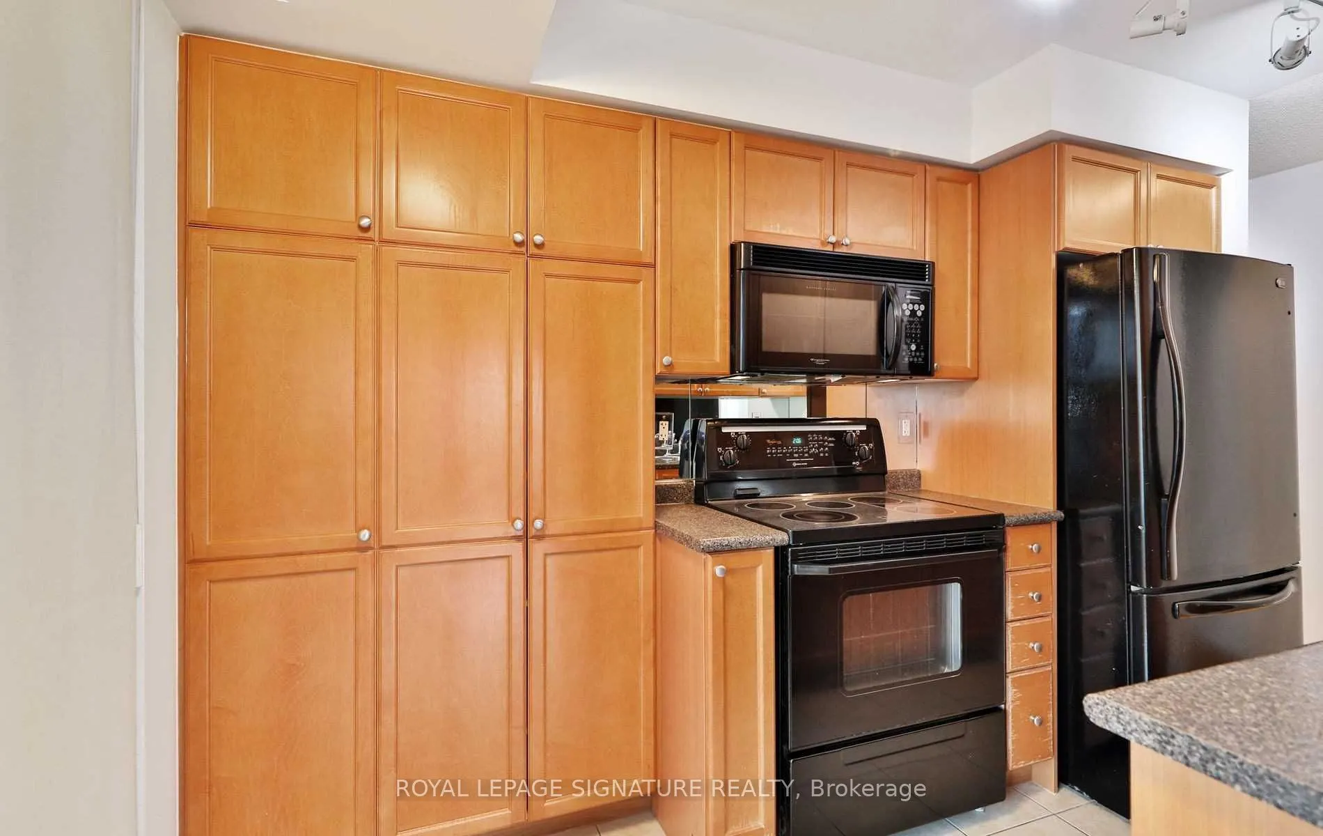 1 Elm Drive W, #1605