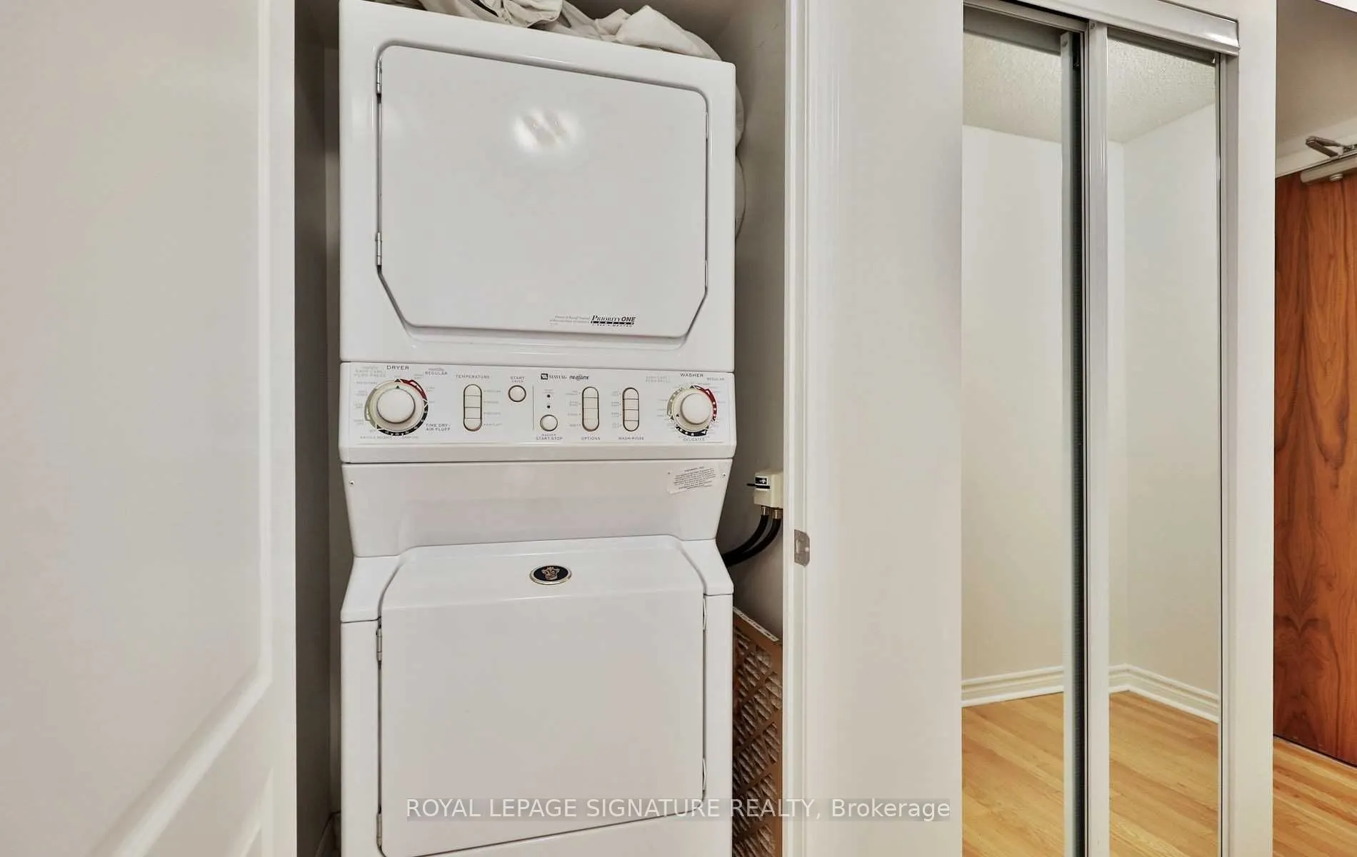 1 Elm Drive W, #1605