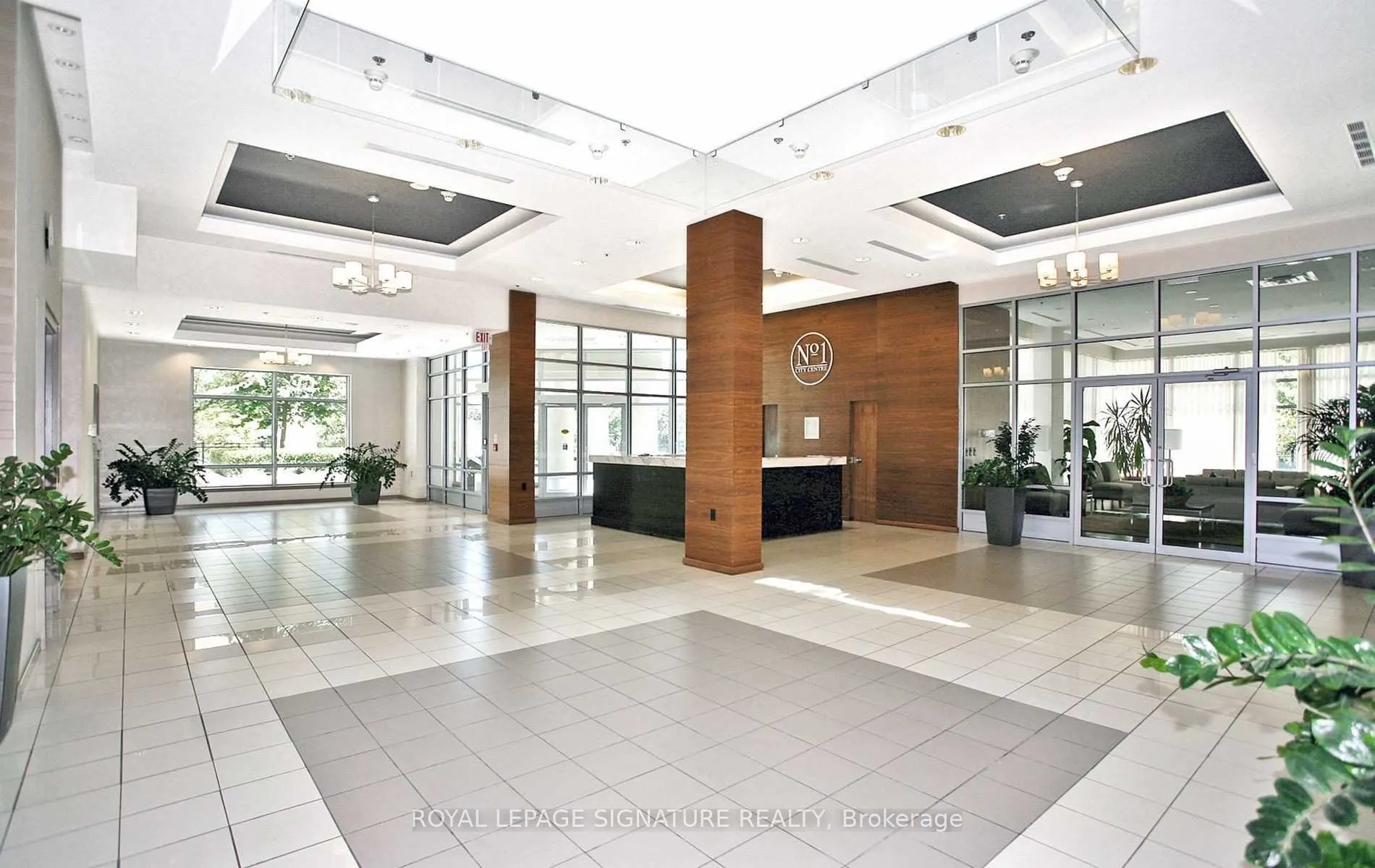 1 Elm Drive W, #1605