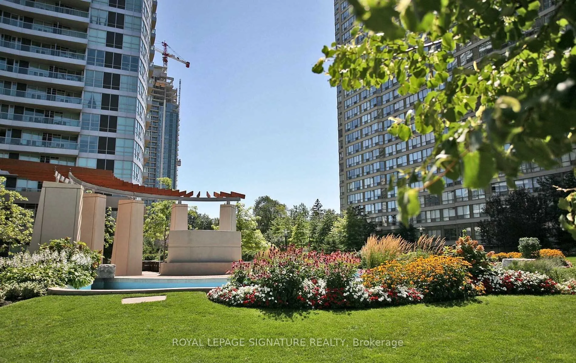 1 Elm Drive W, #1605