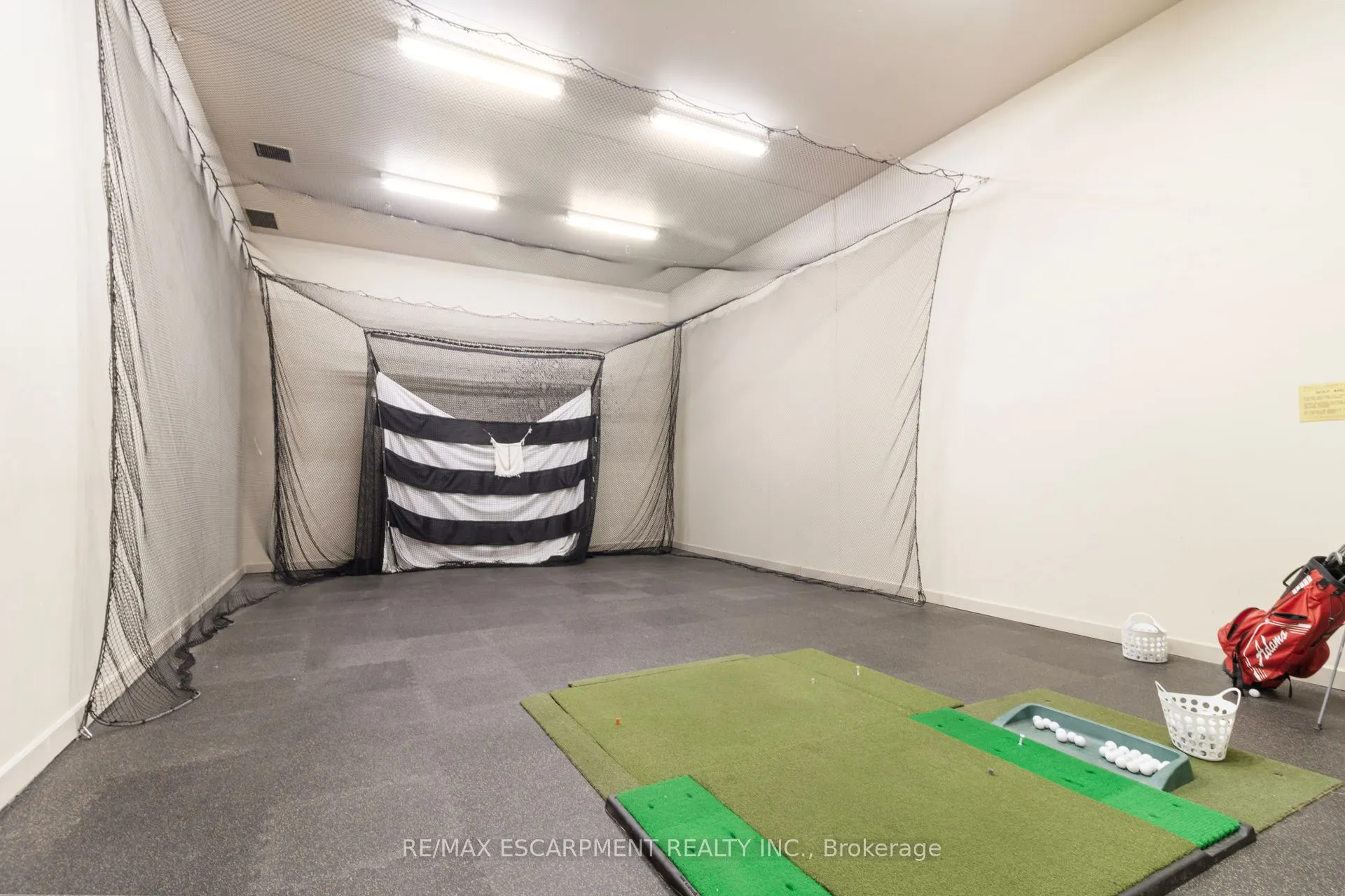 5070 Pinedale Avenue, #302