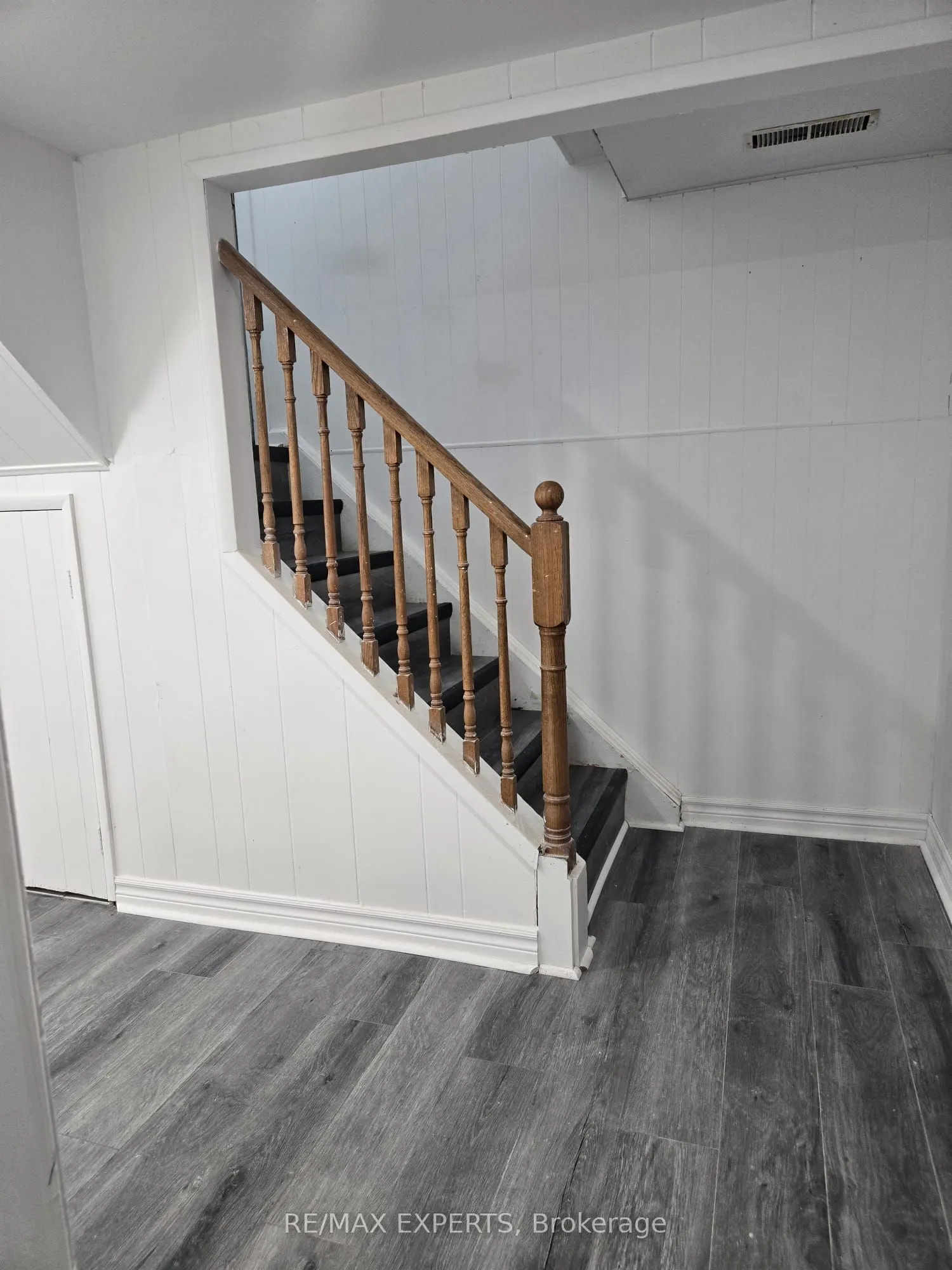 3170 Mallbridge Crescent, #BASEMENT