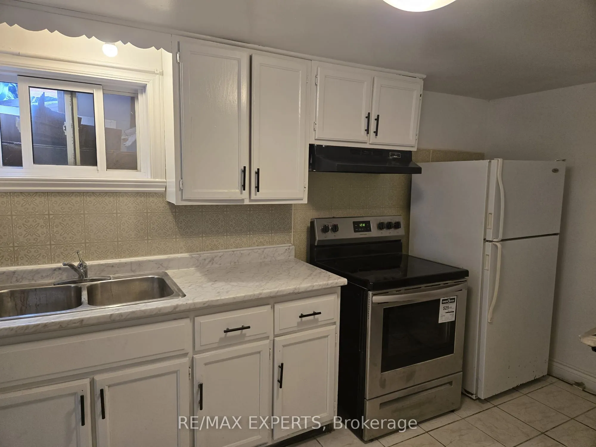 3170 Mallbridge Crescent, #BASEMENT