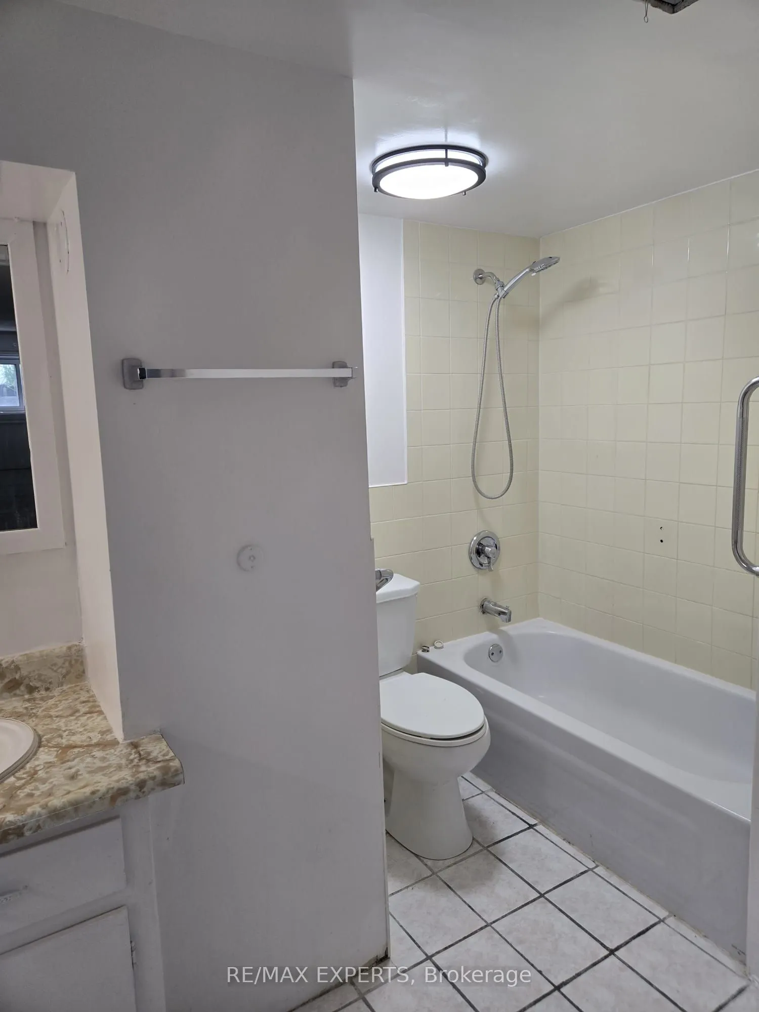 3170 Mallbridge Crescent, #BASEMENT