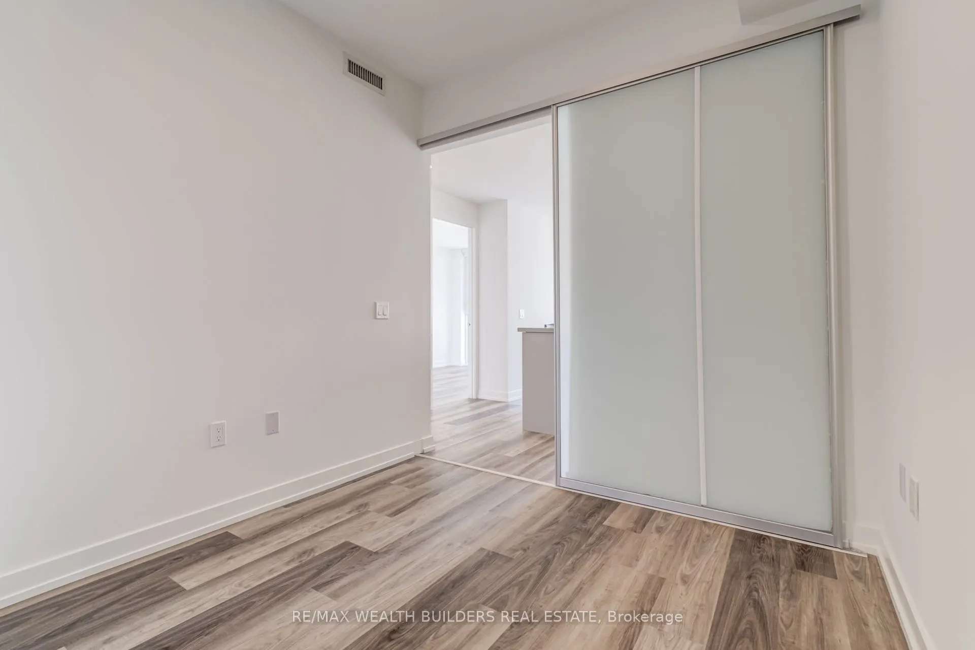 6 Chartwell Road, #412