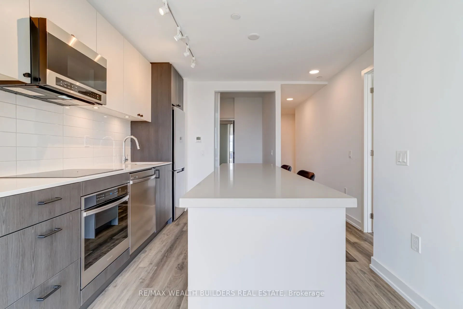 6 Chartwell Road, #412