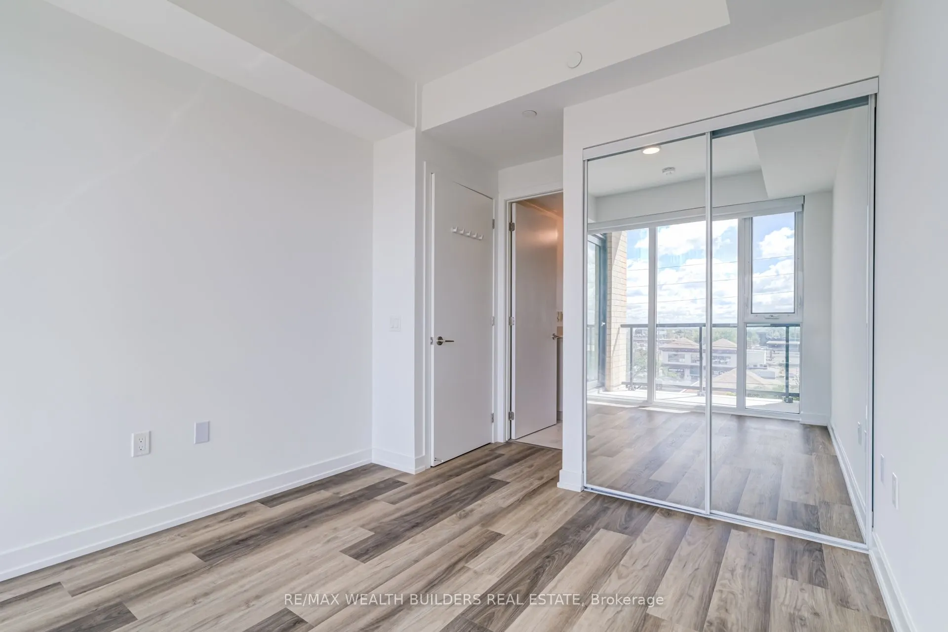 6 Chartwell Road, #412