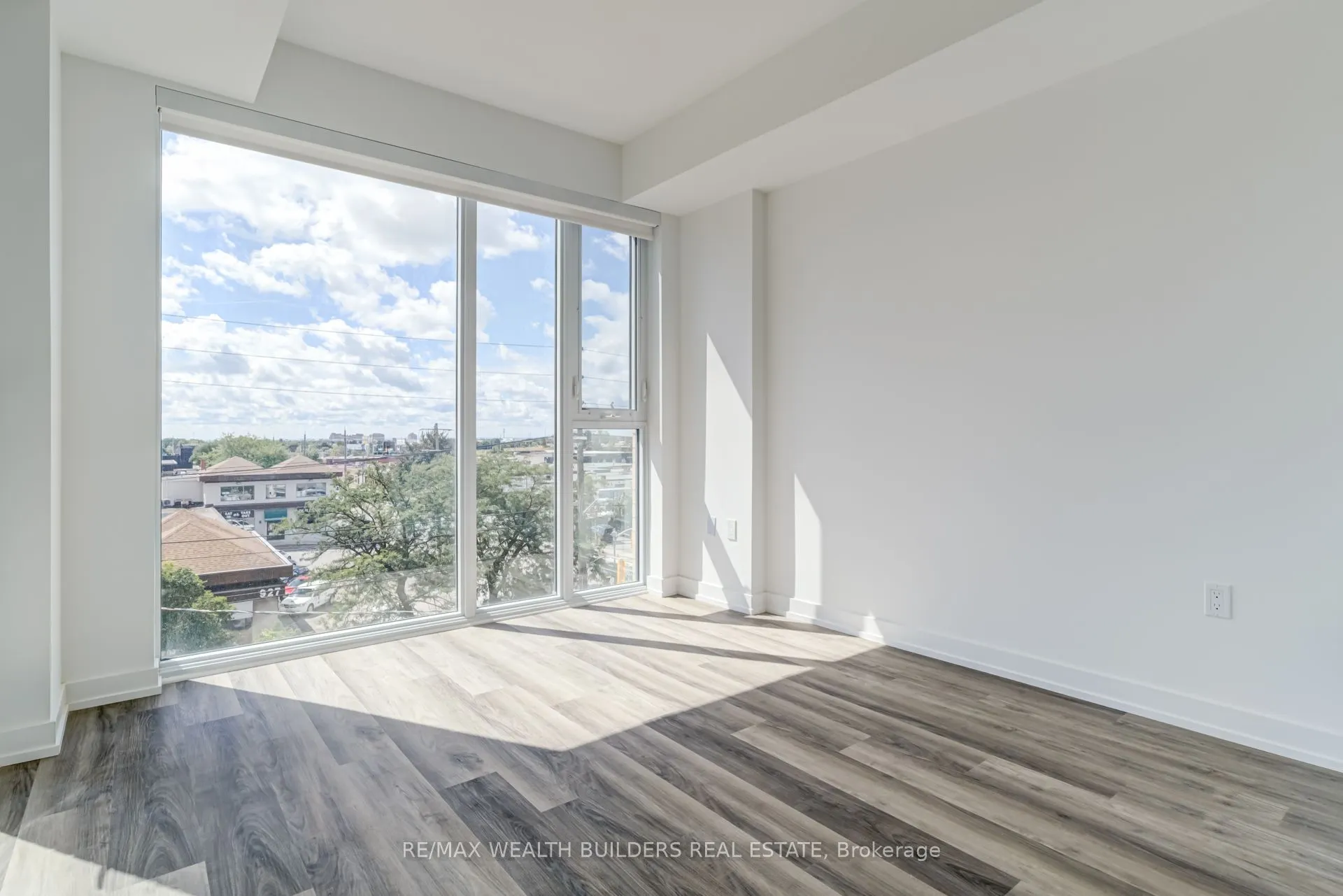 6 Chartwell Road, #412
