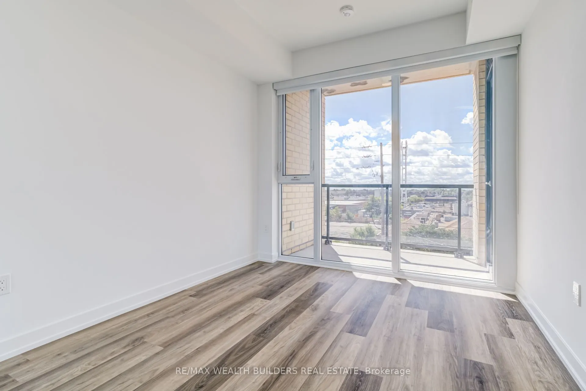 6 Chartwell Road, #412