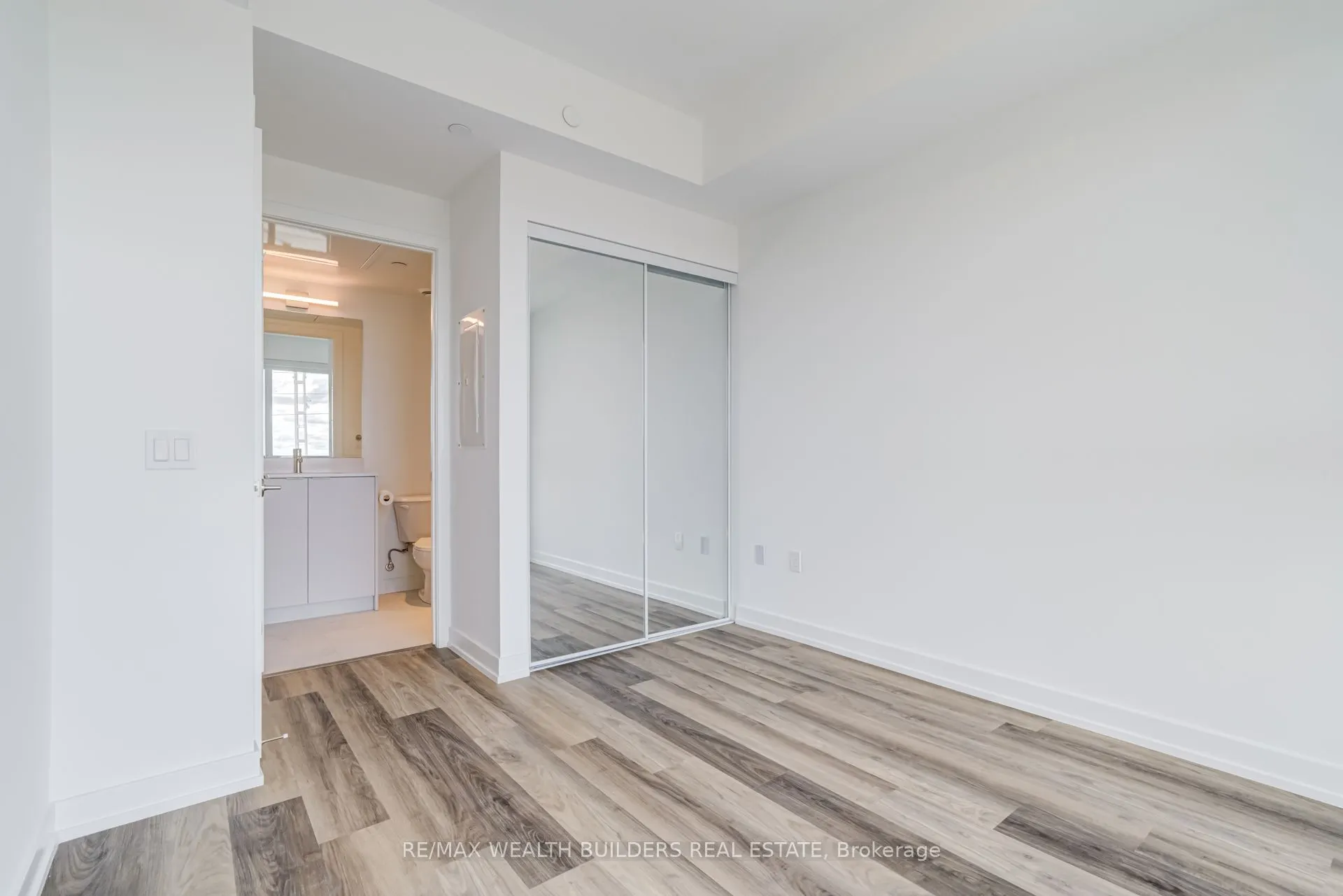6 Chartwell Road, #412