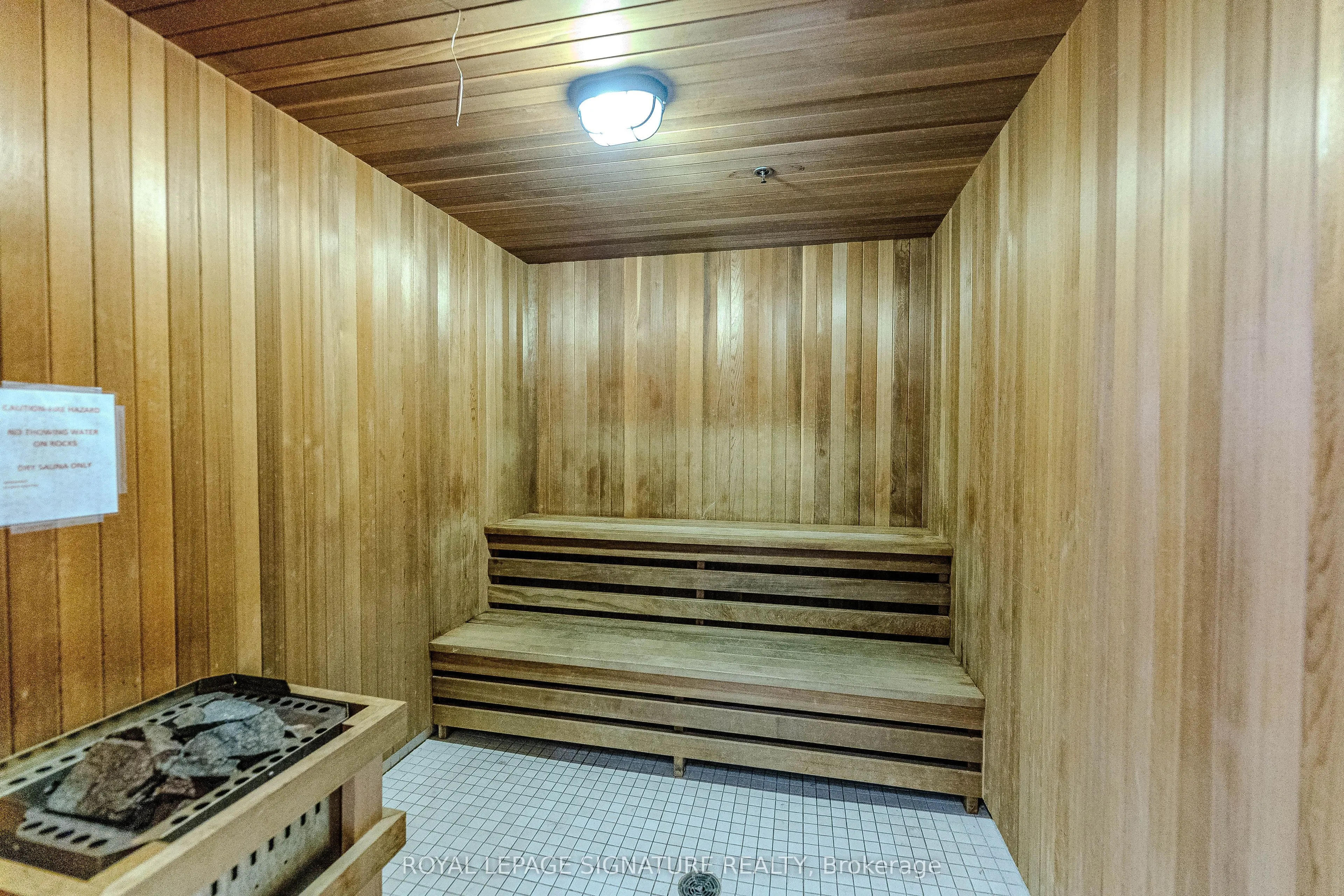55 Eglinton Avenue W, #408