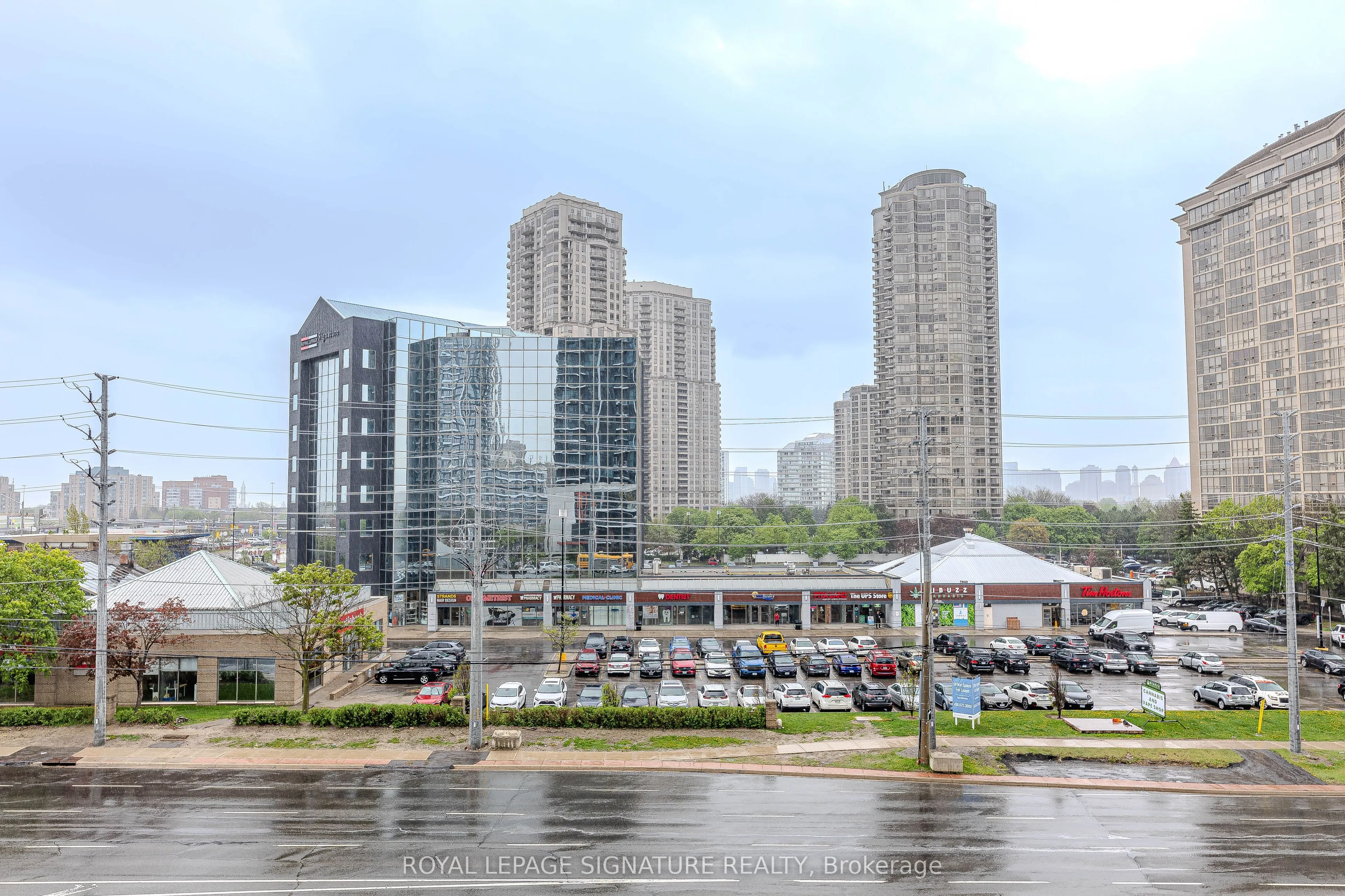 55 Eglinton Avenue W, #408