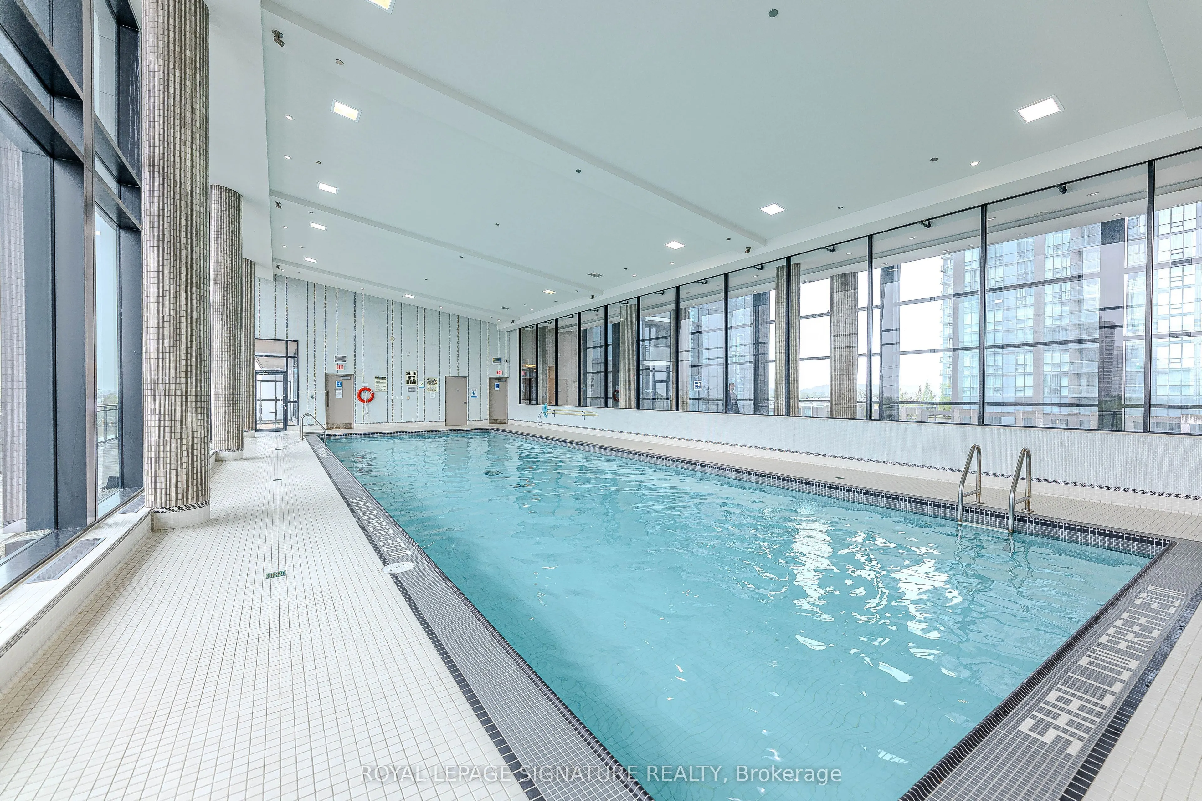 55 Eglinton Avenue W, #408