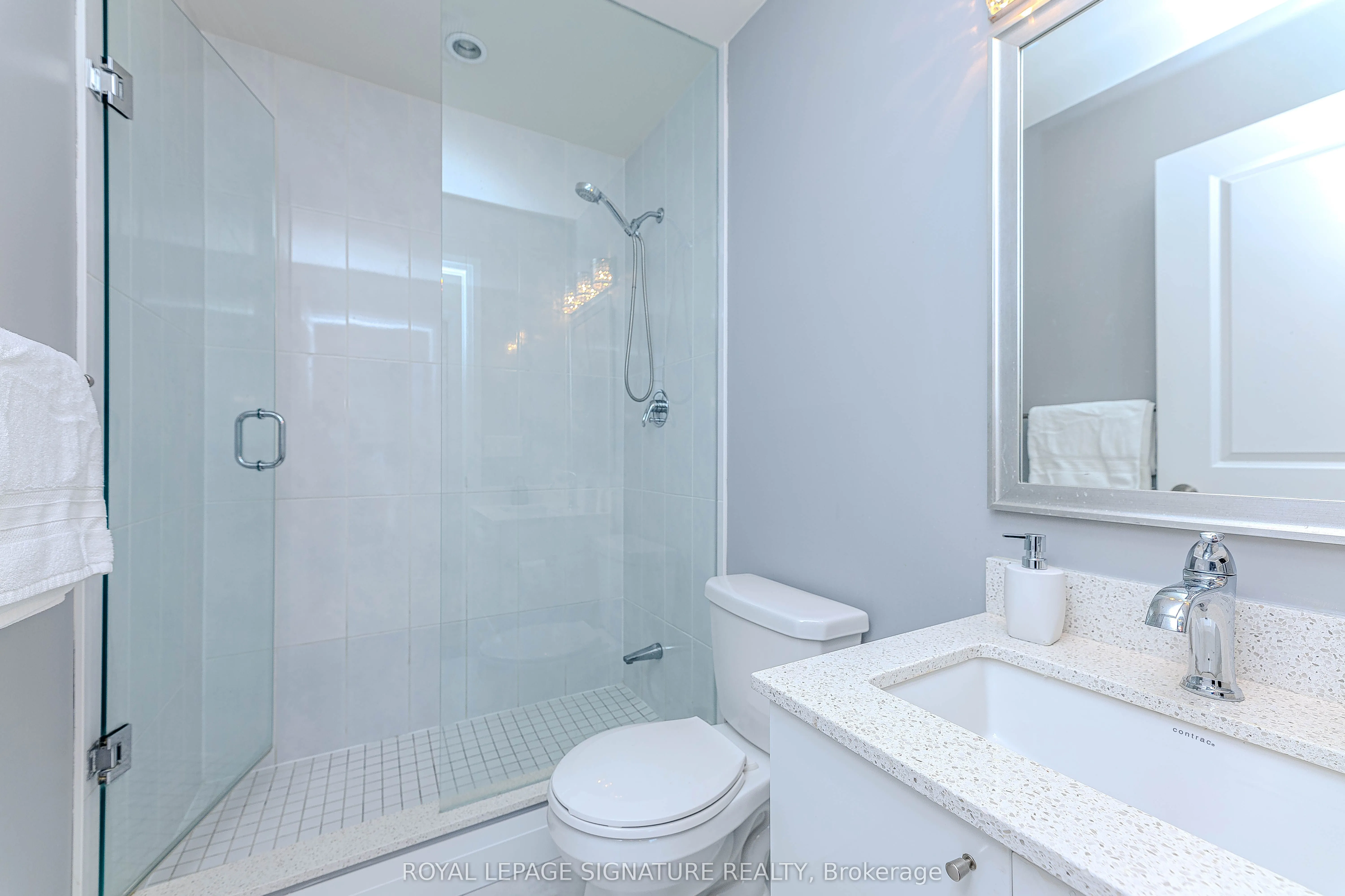 55 Eglinton Avenue W, #408