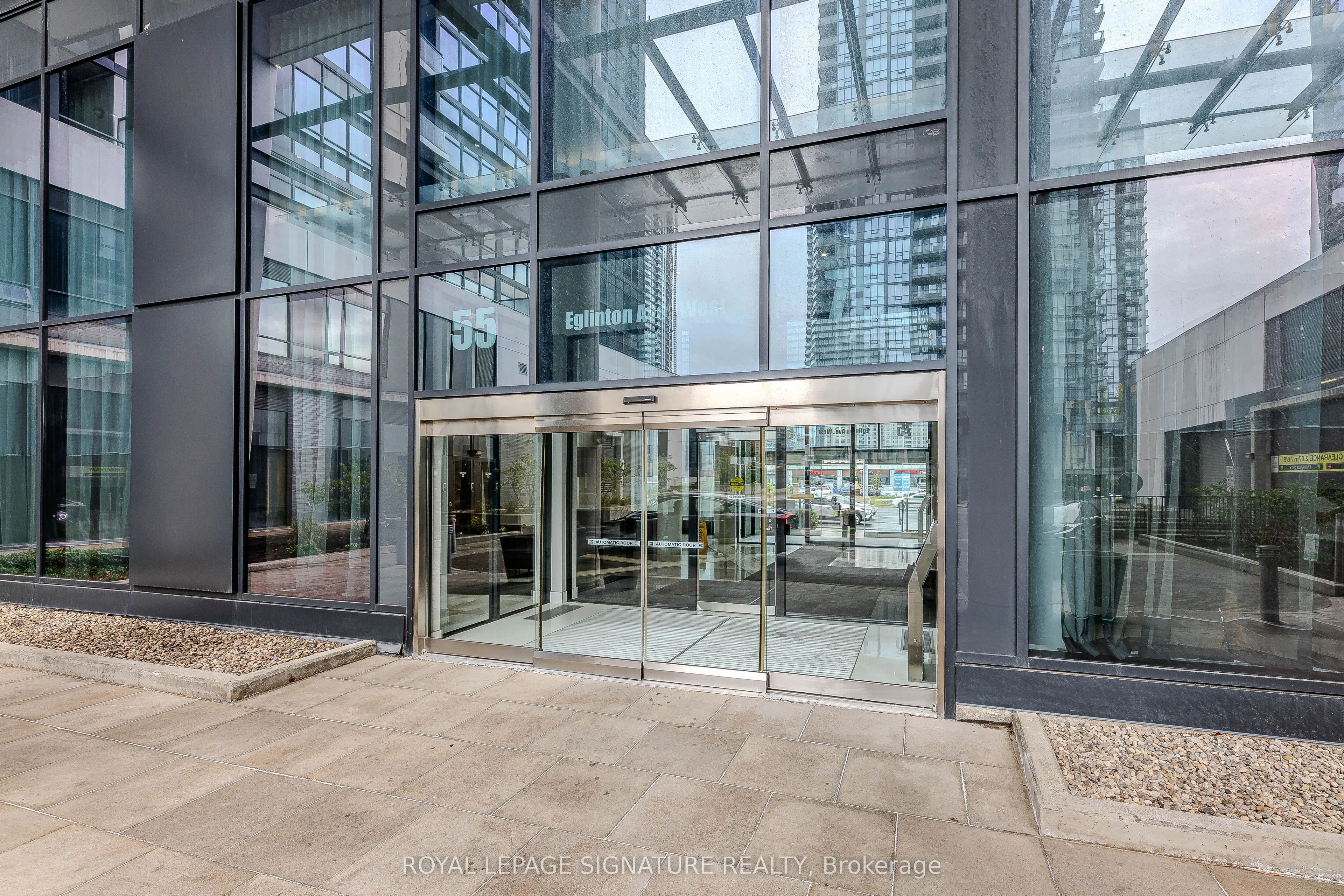 55 Eglinton Avenue W, #408