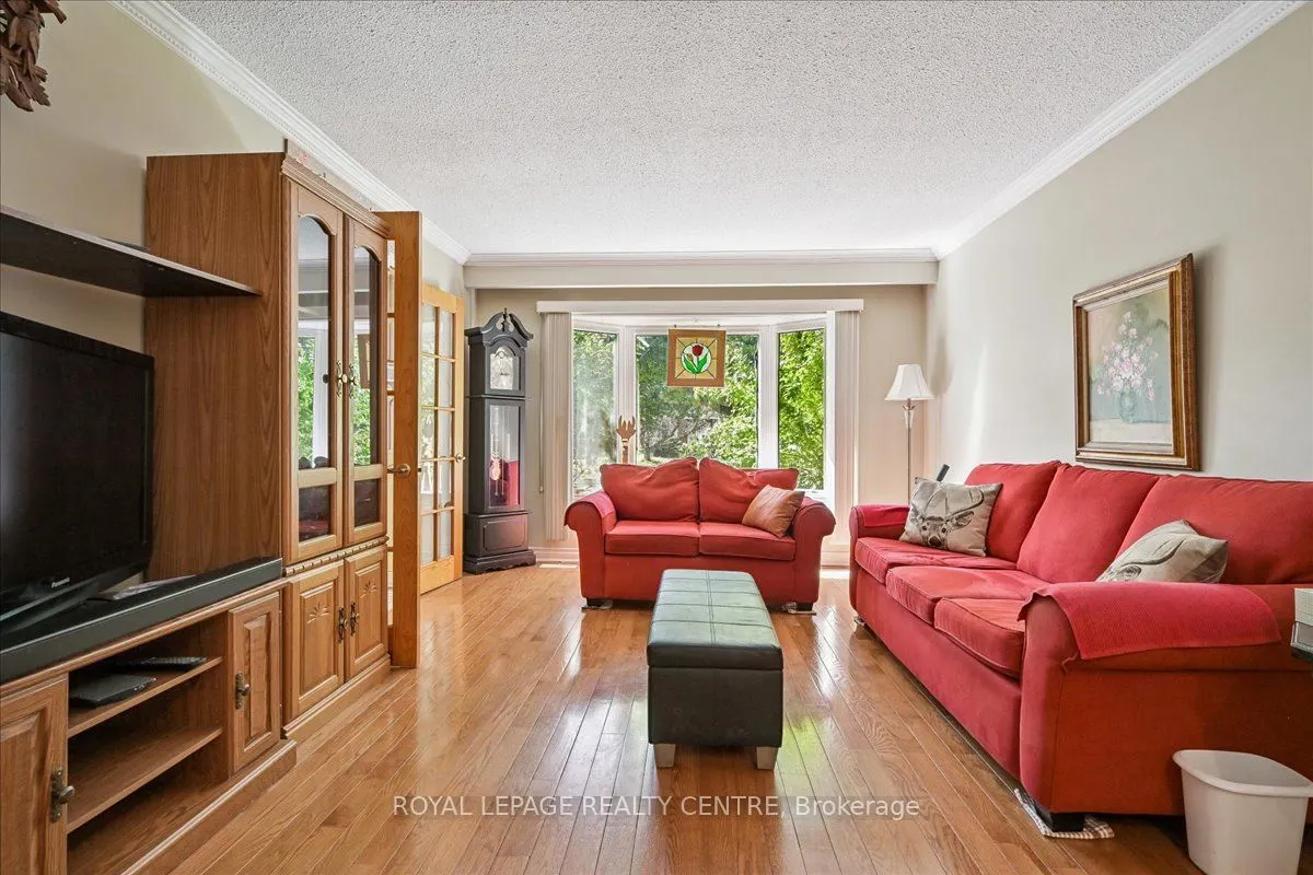 3286 Masthead Crescent