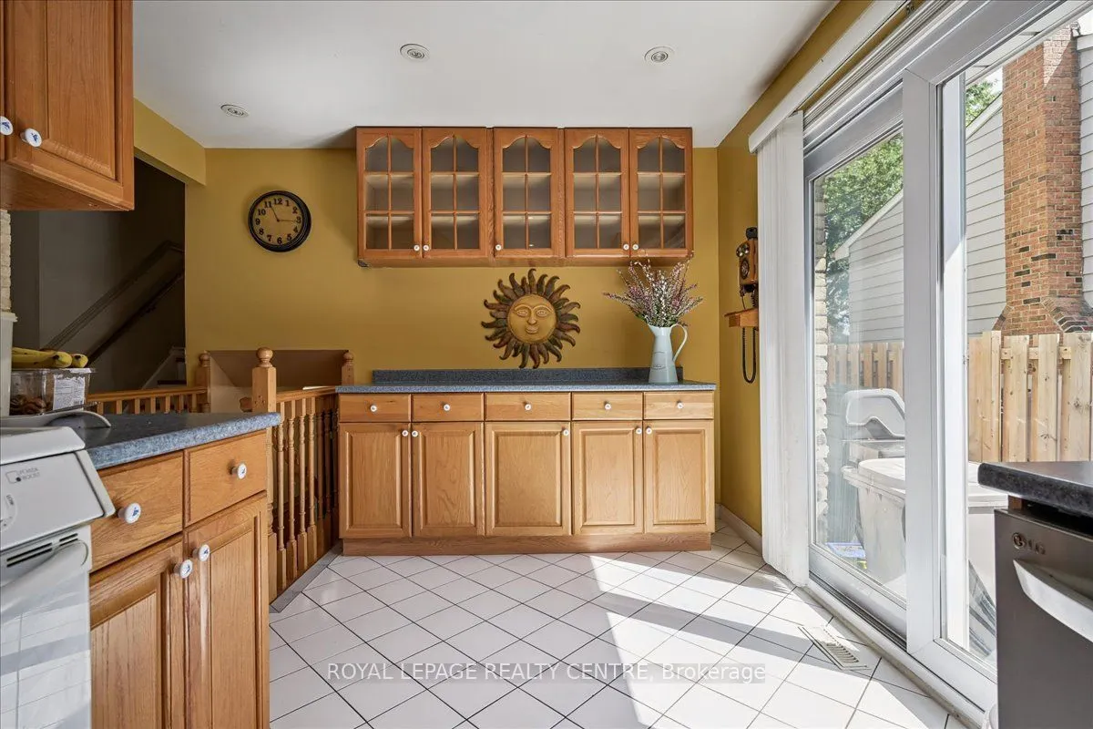 3286 Masthead Crescent