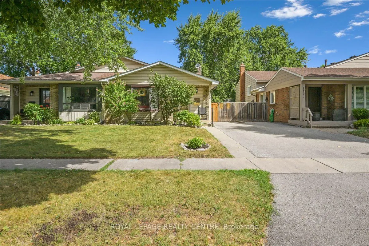 3286 Masthead Crescent