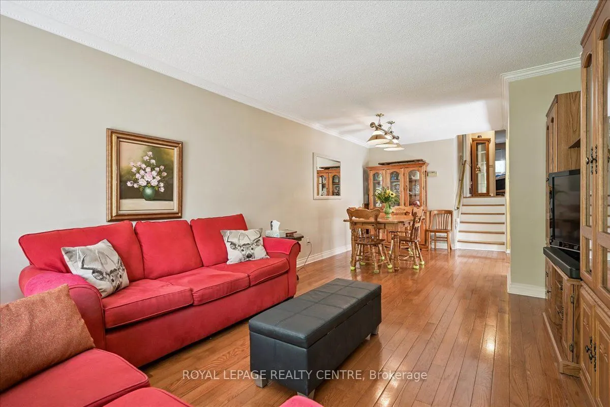 3286 Masthead Crescent