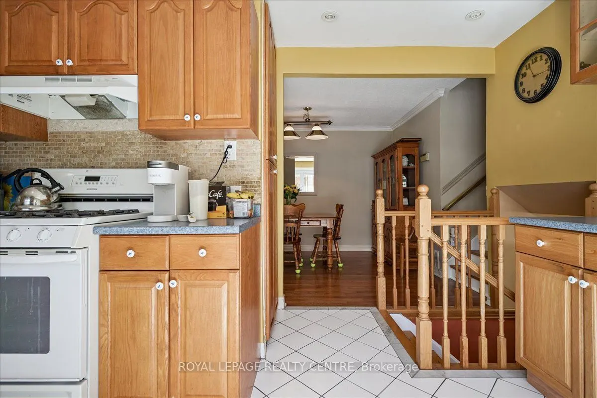 3286 Masthead Crescent