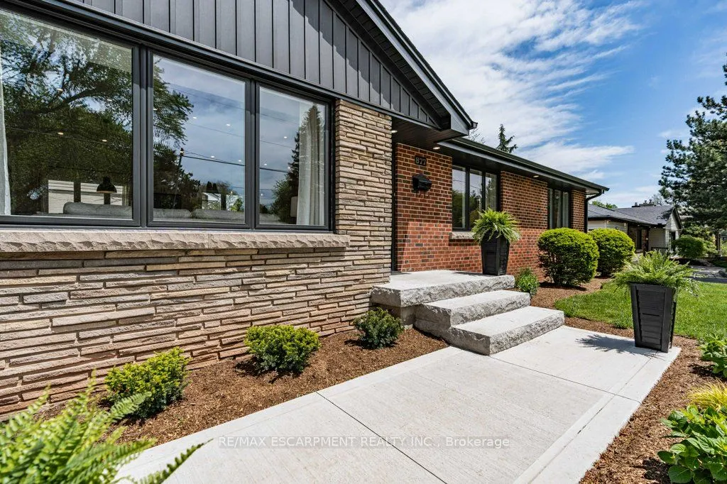 877 Condor Drive