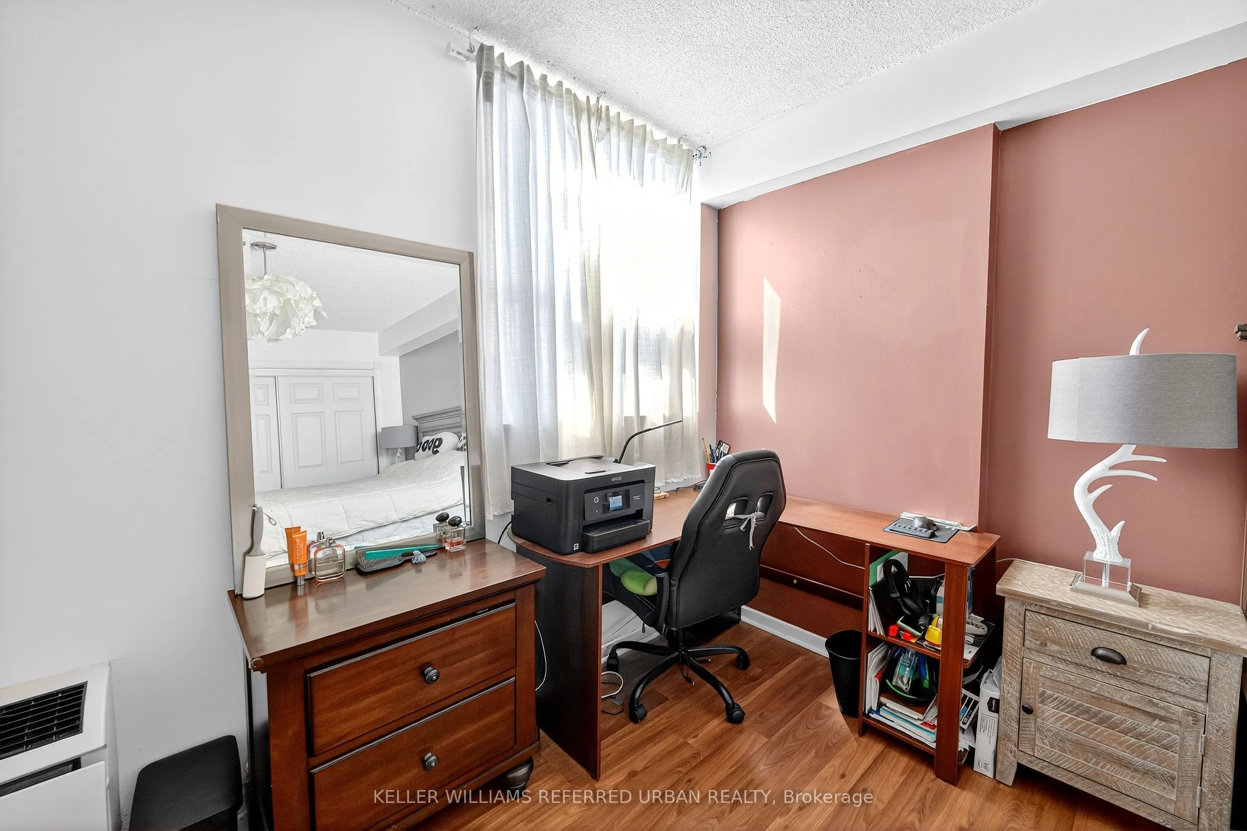 1881 Jane Street, #401