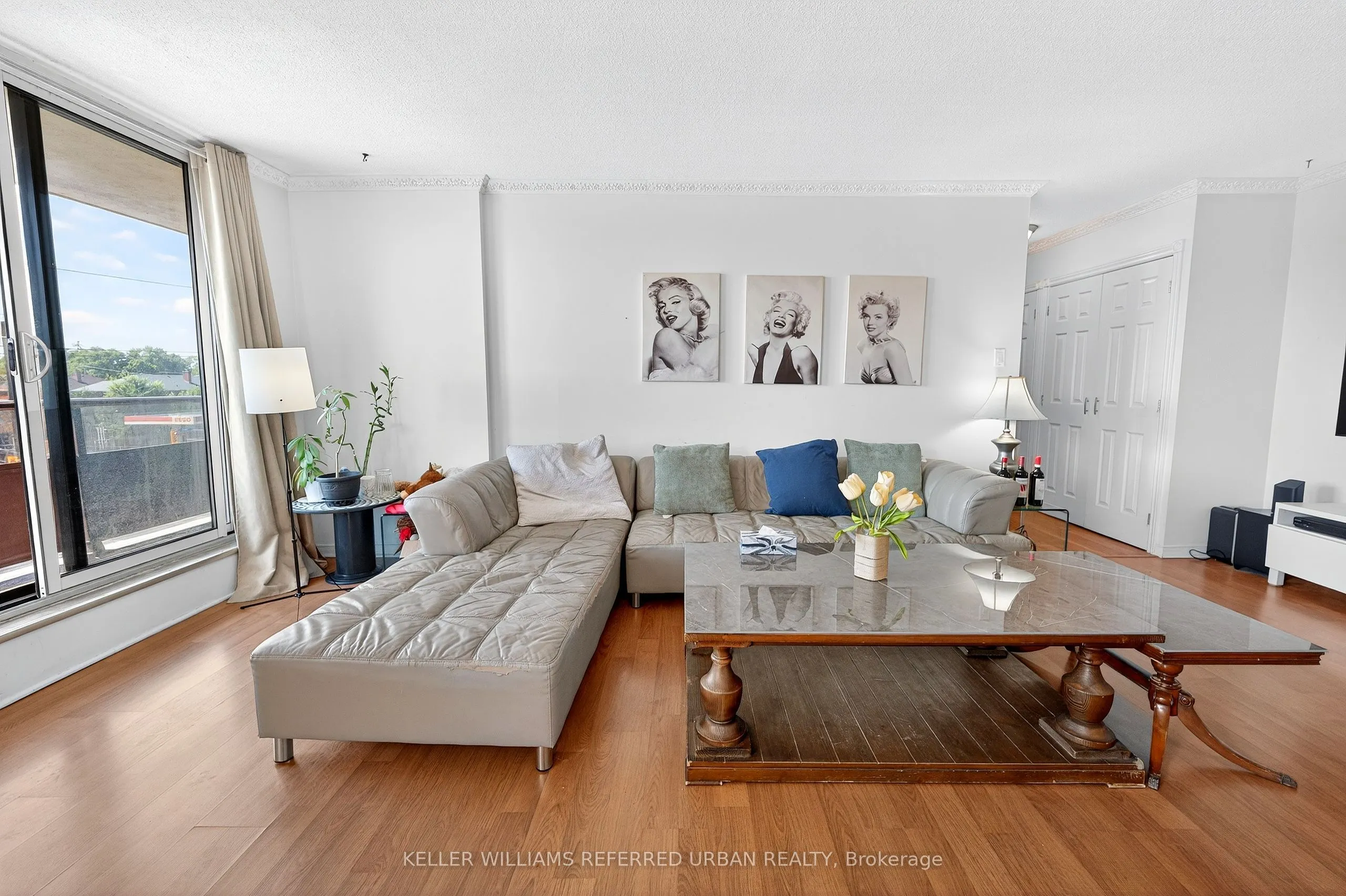 1881 Jane Street, #401