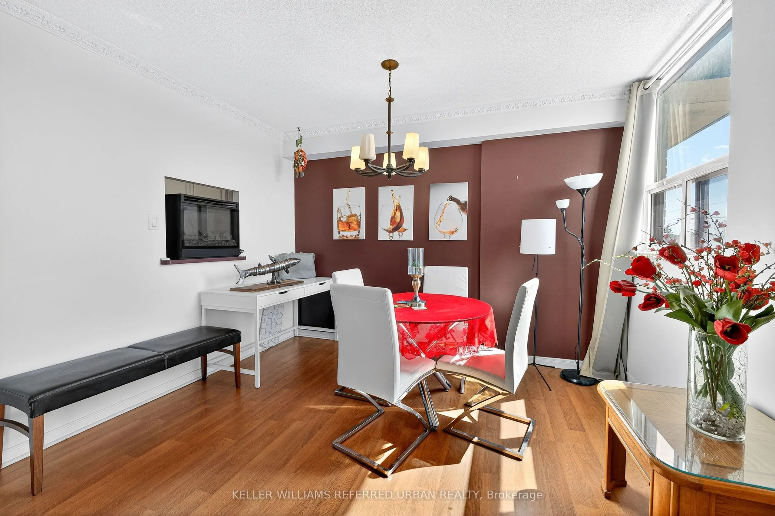 1881 Jane Street, #401