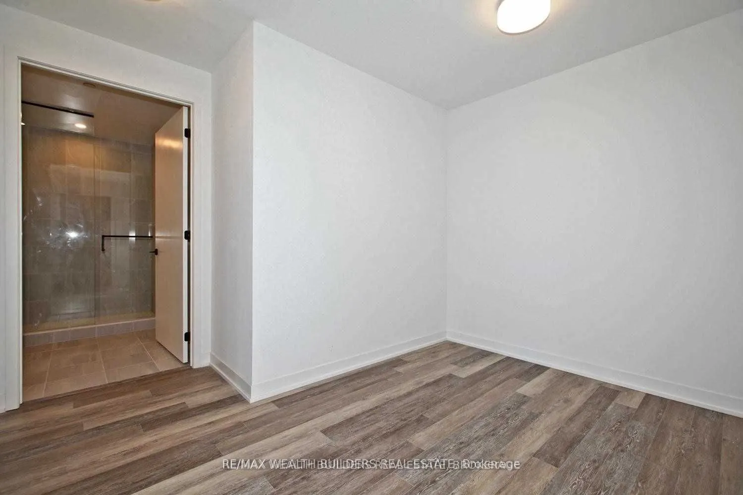 2118 Bloor Street W, #511
