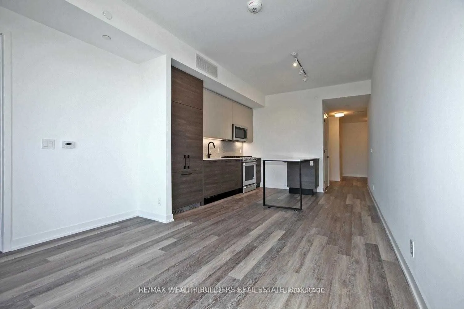 2118 Bloor Street W, #511