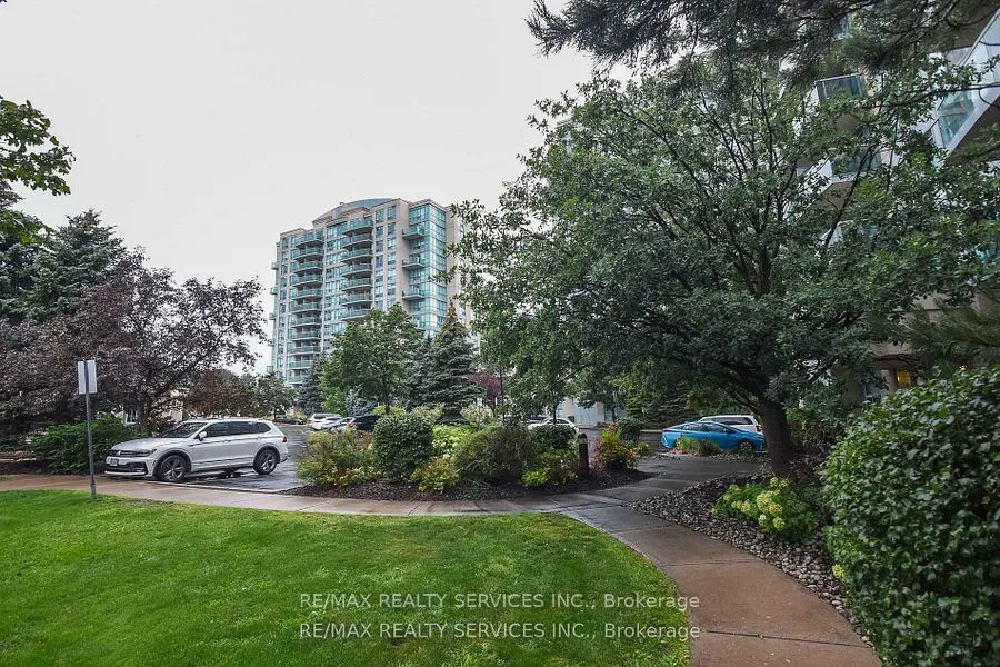 2545 Erin Centre Boulevard, #1610