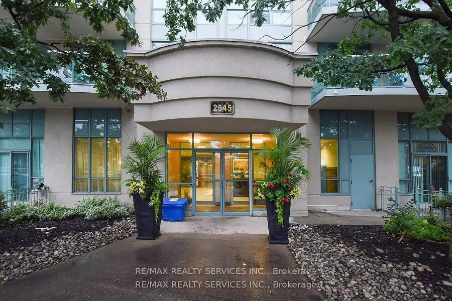 2545 Erin Centre Boulevard, #1610