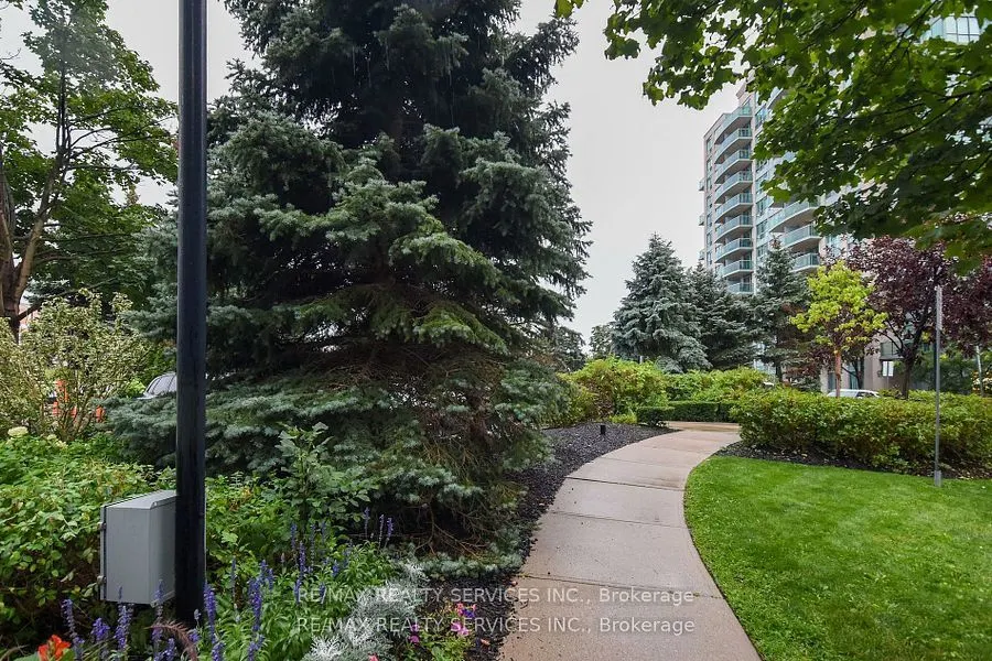 2545 Erin Centre Boulevard, #1610