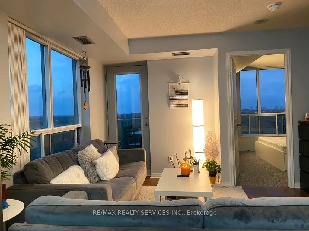 2545 Erin Centre Boulevard, #1610
