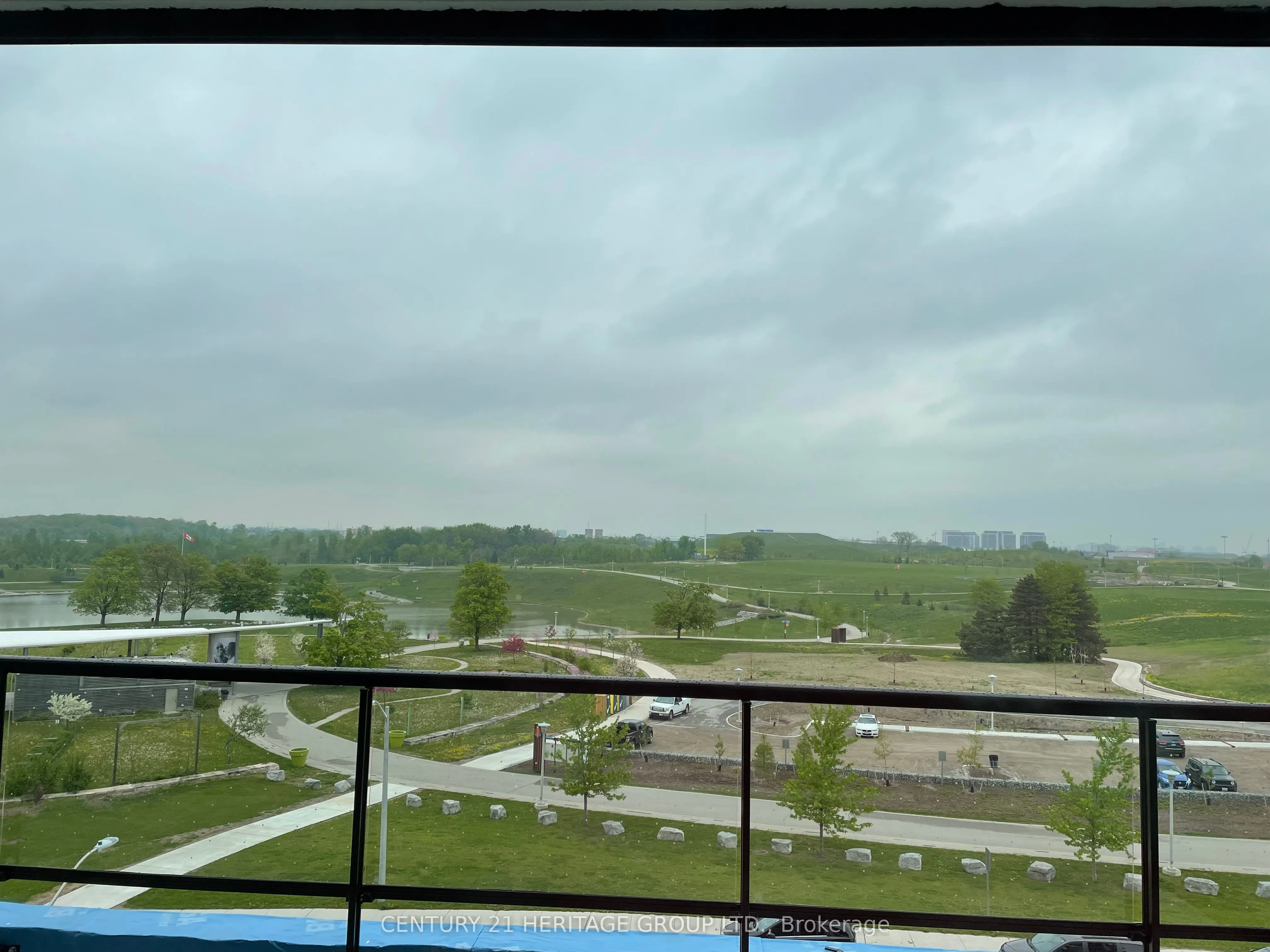 60 George Butchart Drive, #404