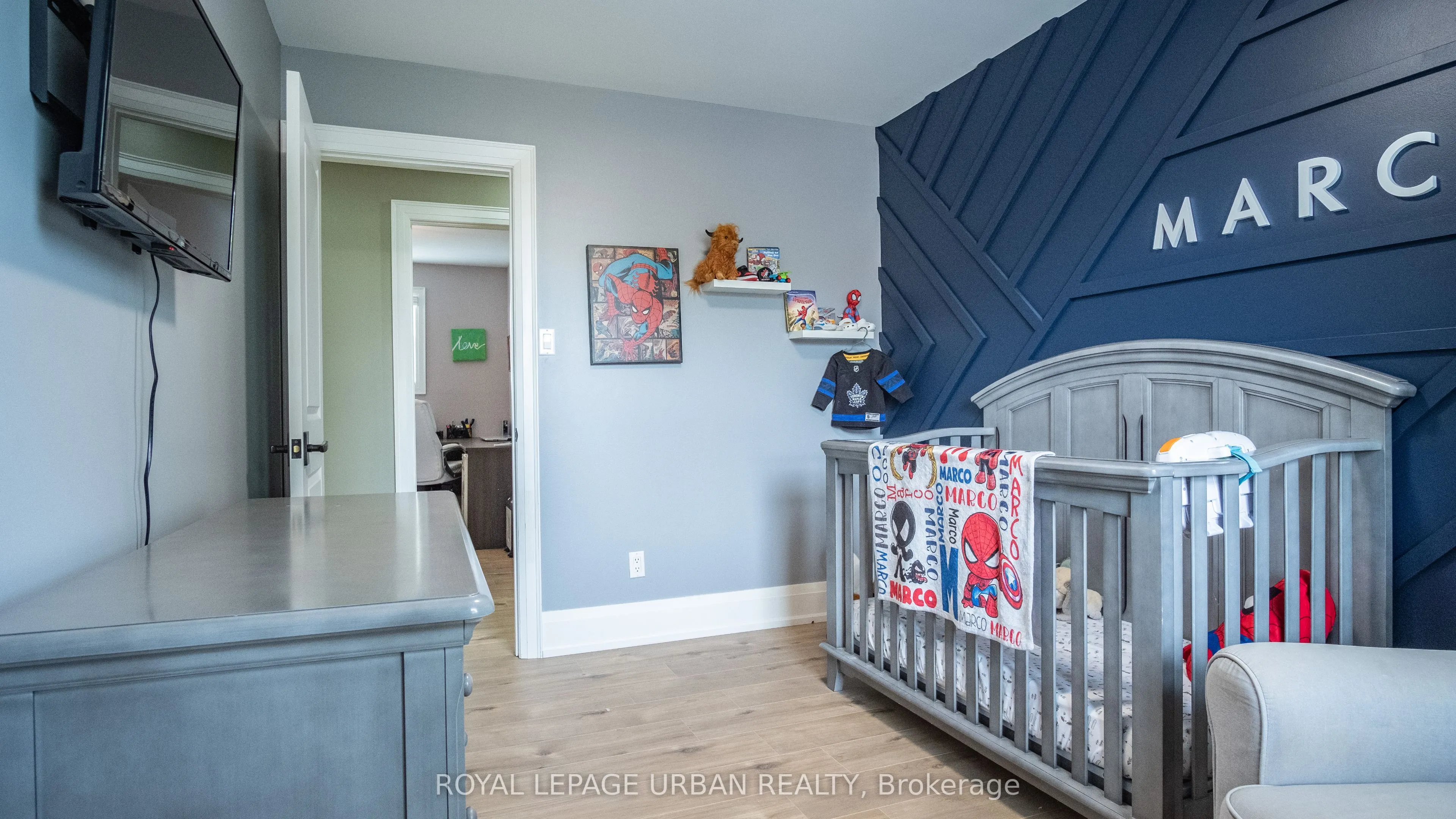 4 Deerfield Crescent