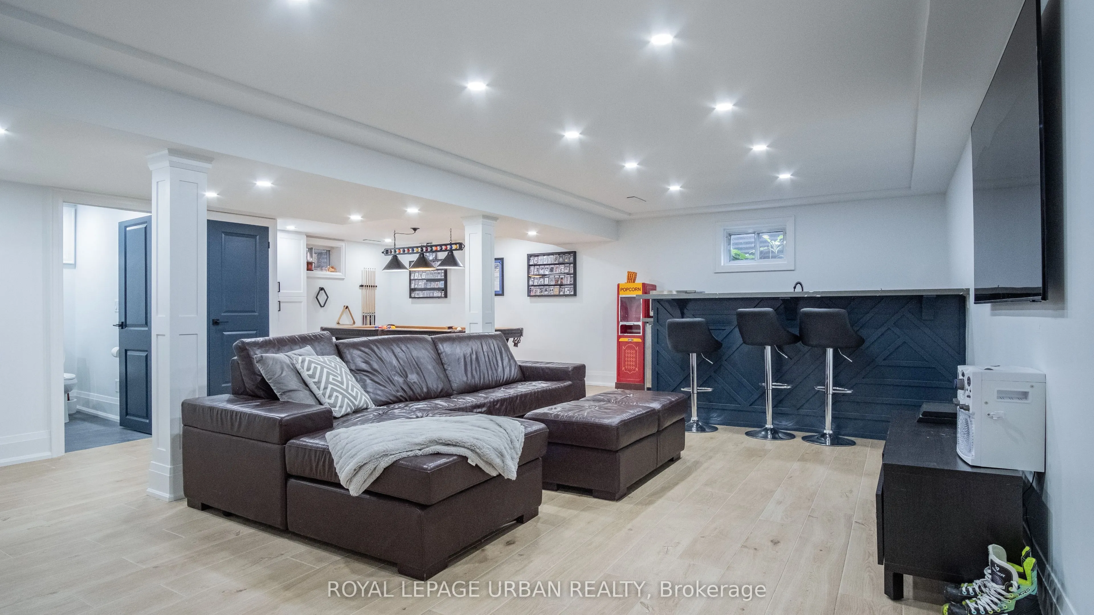 4 Deerfield Crescent