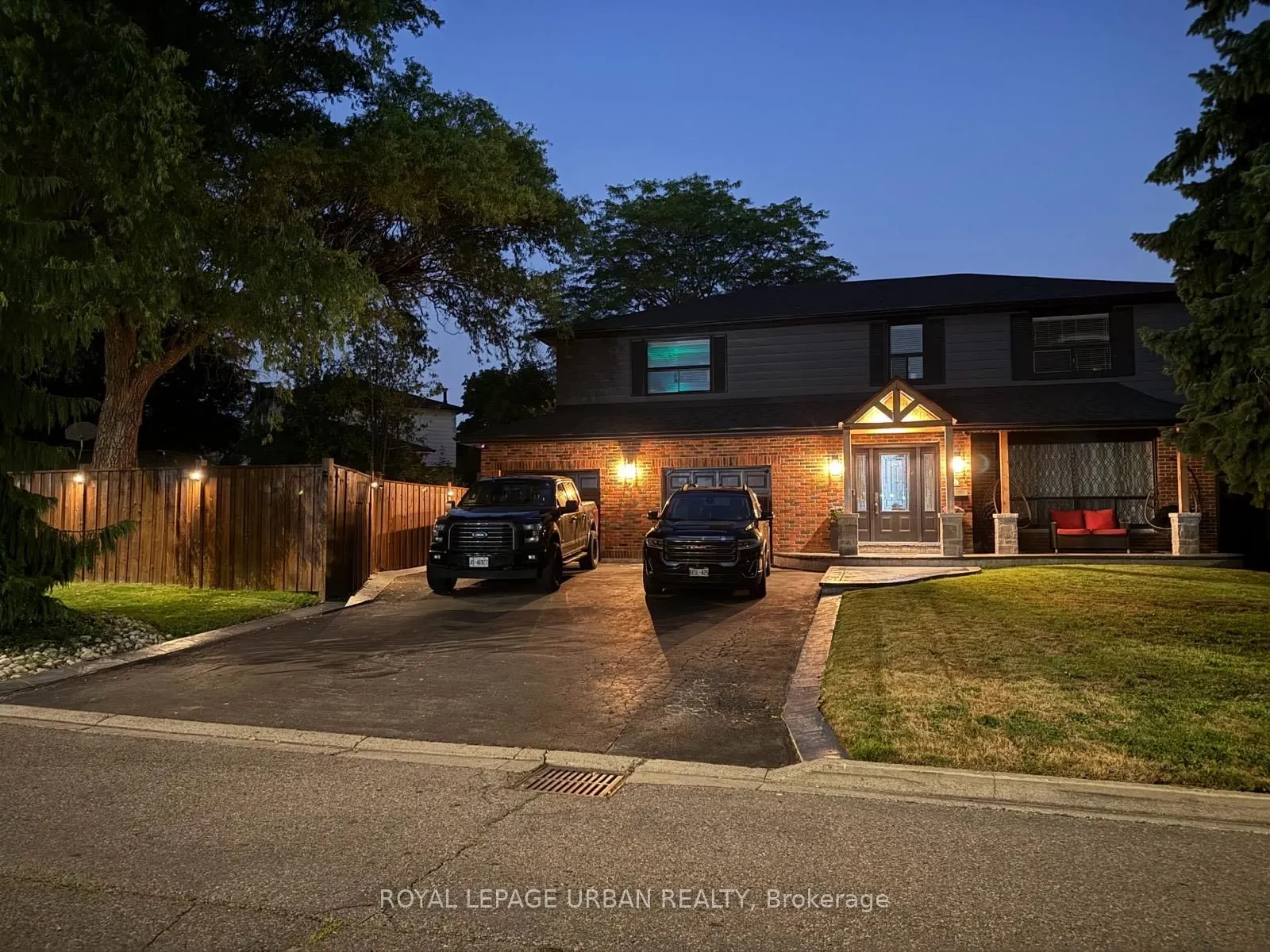 4 Deerfield Crescent